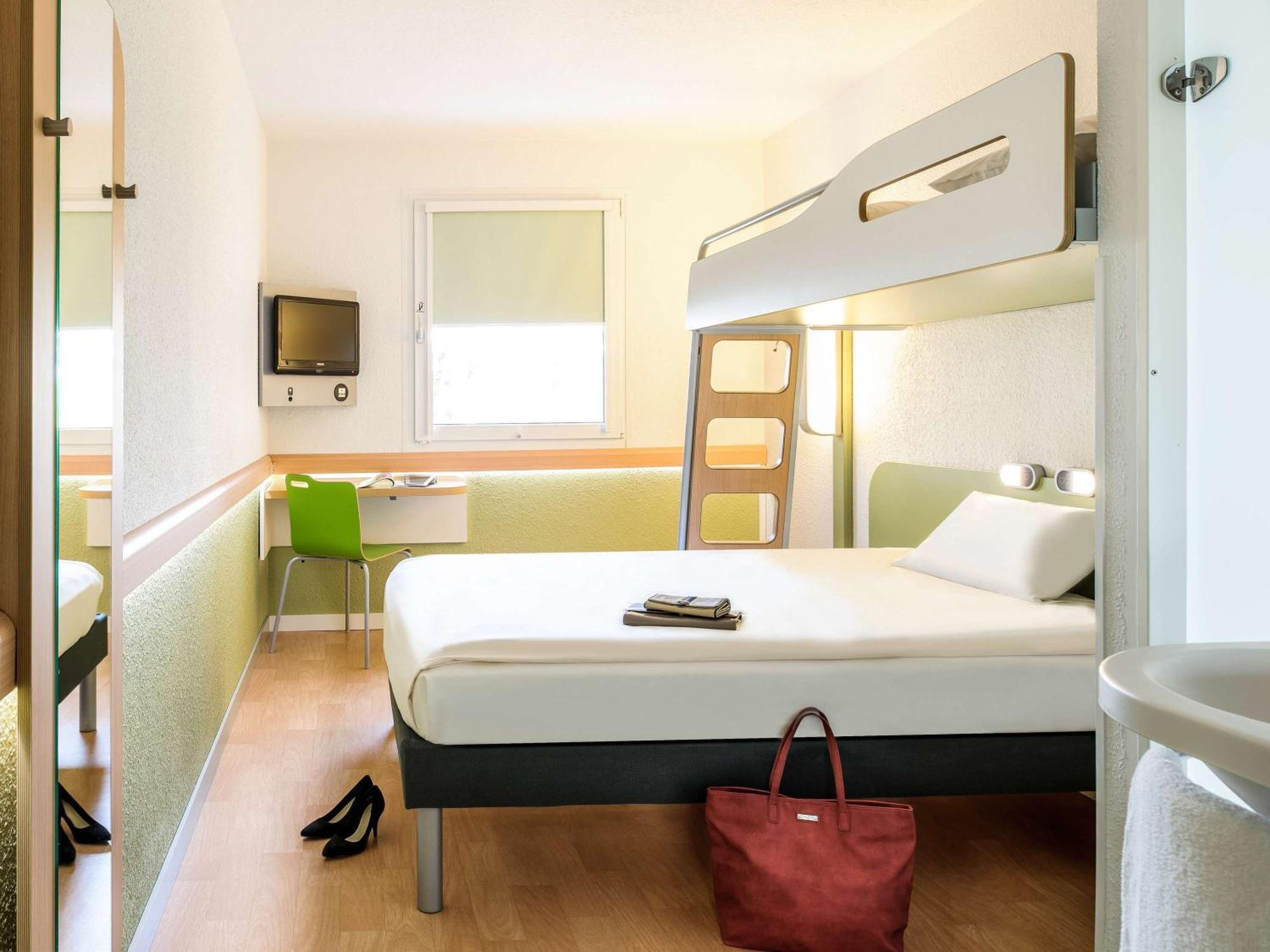 Ibis Budget Roye روي المظهر الخارجي الصورة